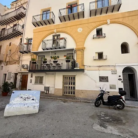 Maison Salita Chiesa 18