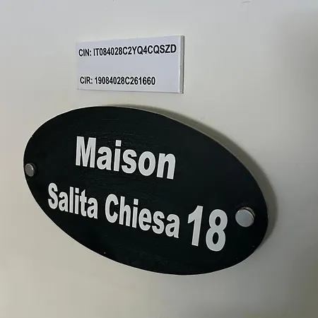 Maison Salita Chiesa 18