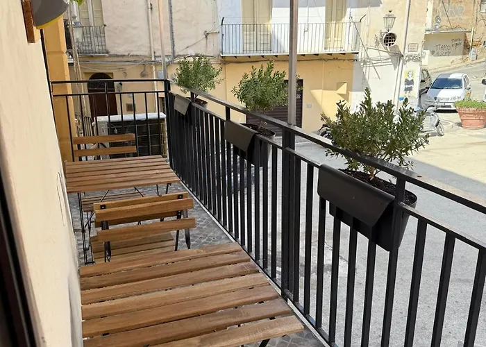 Maison Salita Chiesa 18 * Porto Empedocle